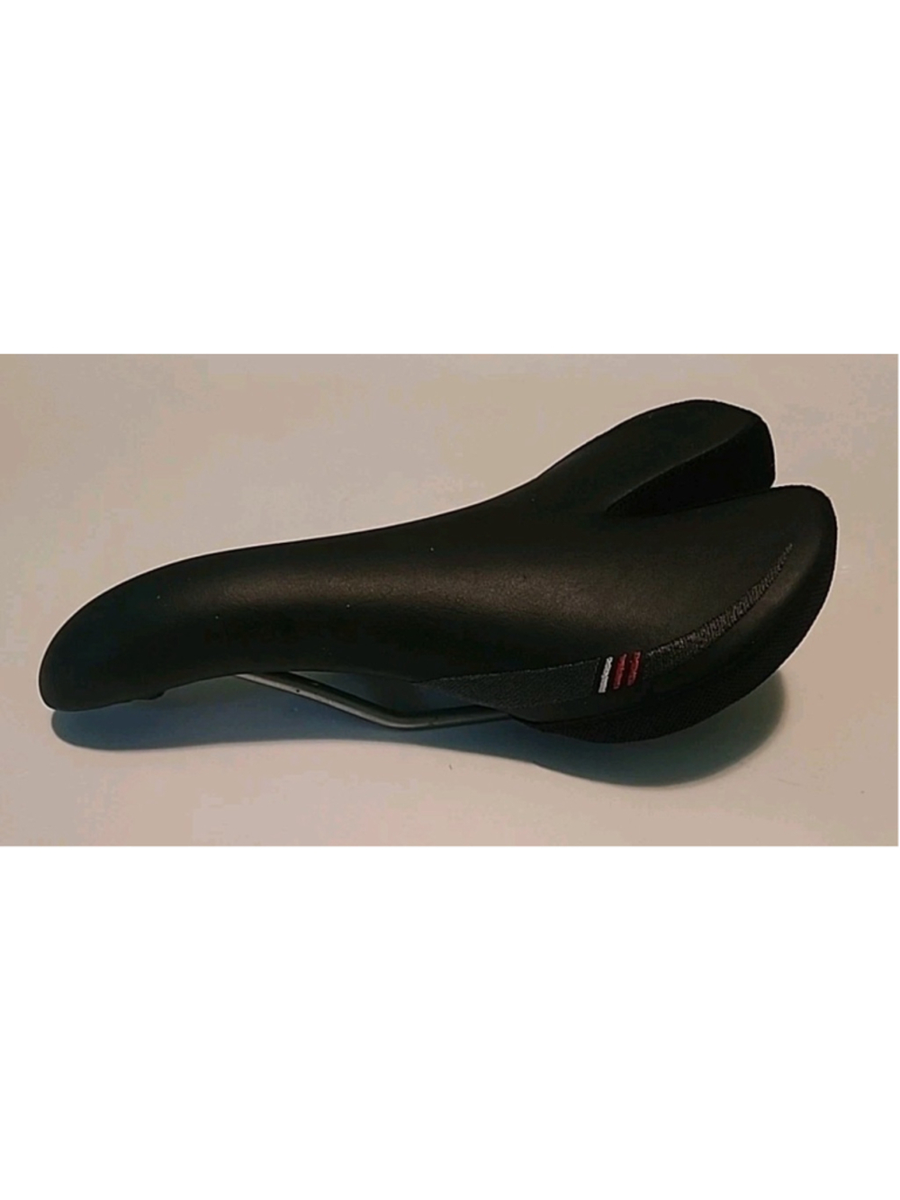 Nice BONTRAGER SPORT Bicycle Saddle Gel COMFORT SEAT Black Road Mountain Bike XC